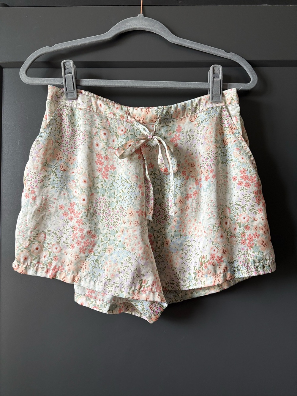 Cynthia Rowley Silky Sleep Shorts  | Cream Floral | Tie-Waist